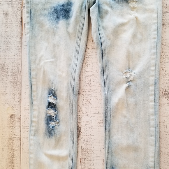 Free People Bleach Distressed Skinny Jeans - Picture 4 of 8